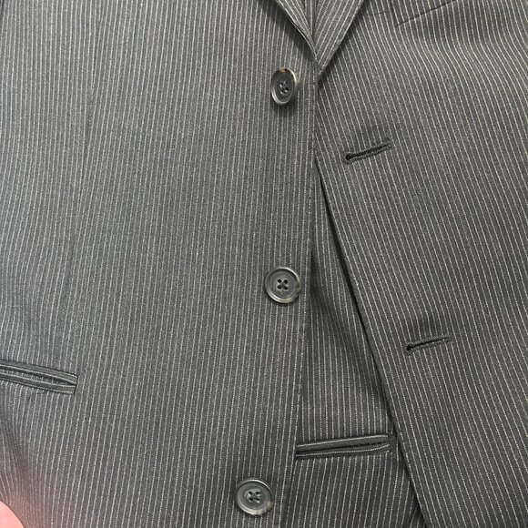Sean John Suit Mens 36S 36 Short Black Pin Stripe 2pc Jacket Pants Suit - Picture 2 of 16